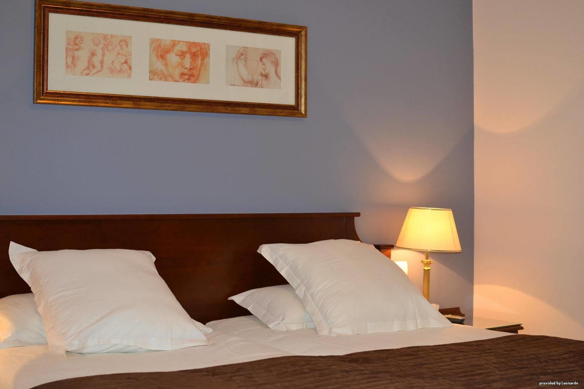 Amiral Hotel Париж Екстер'єр фото